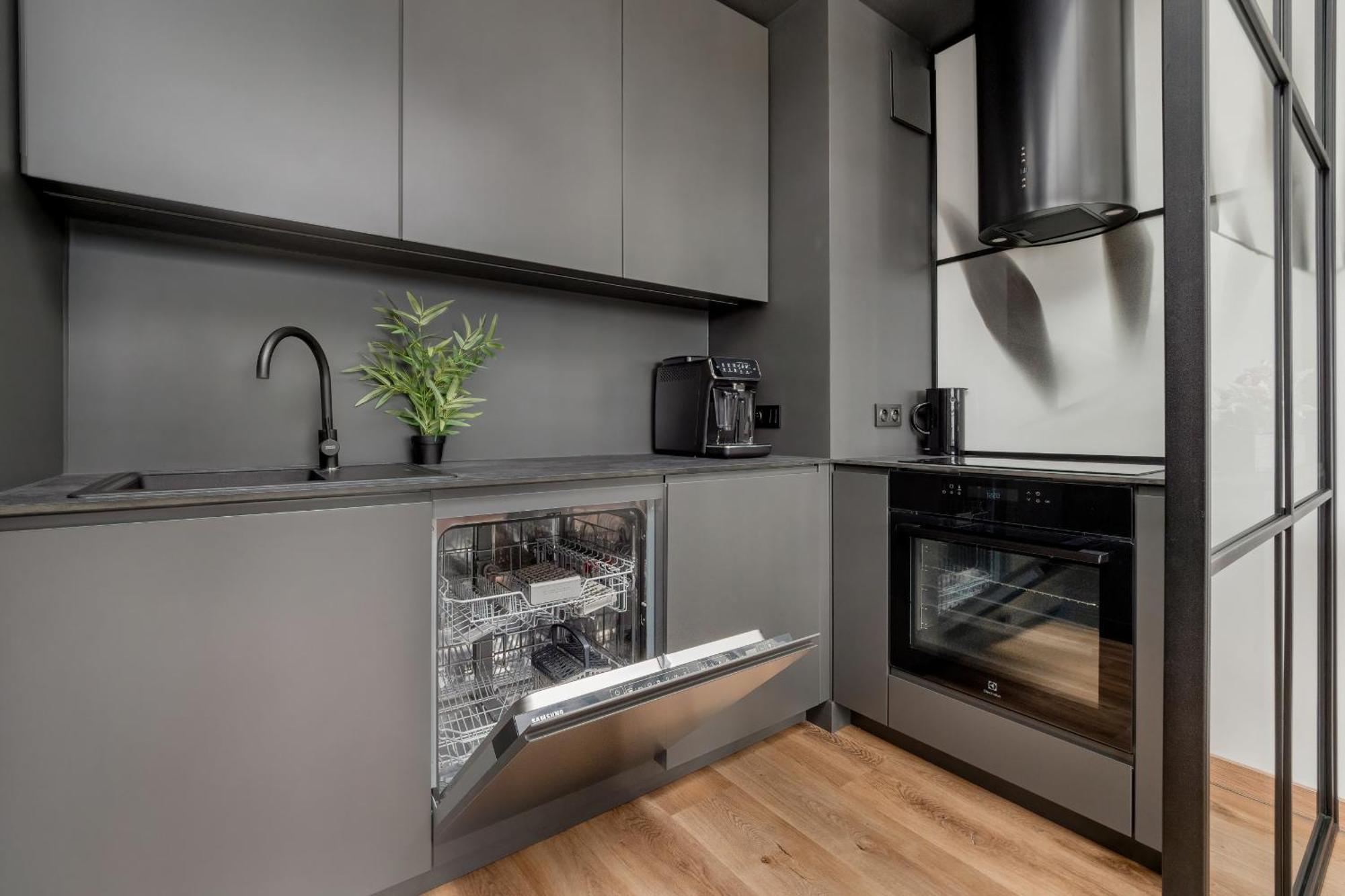 Apartament Elegant With Air-conditioning Near Fabryczna By Renters Prestige