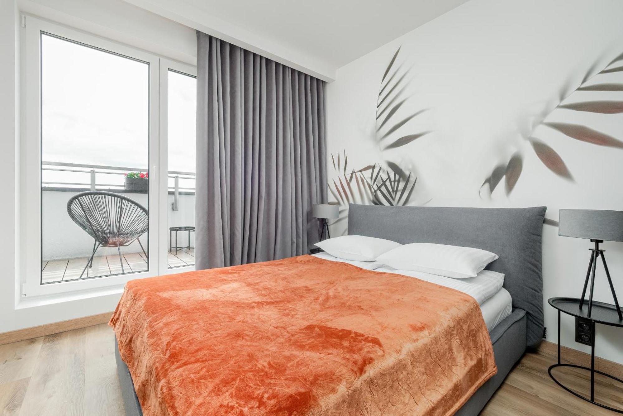 Elegant With Air-conditioning Near Fabryczna By Renters Prestige Apartament Łódź